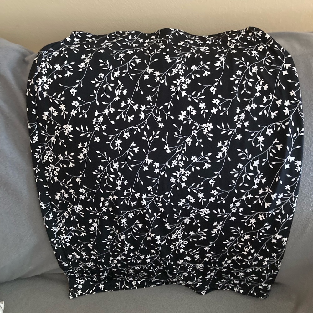 Brand new skirt M